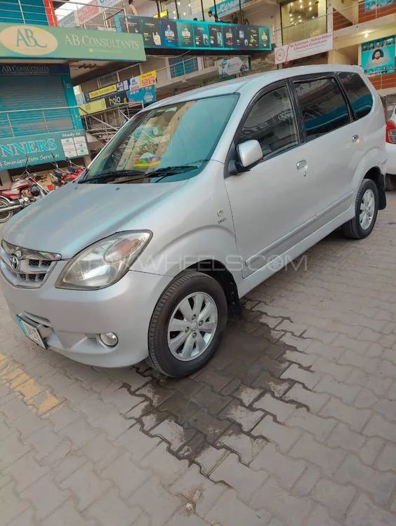 Toyota Avanza 2010 for Sale in Lahore Image-1