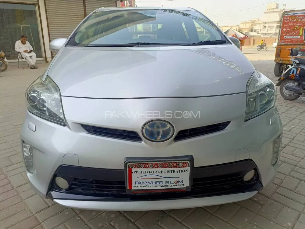 ٹویوٹا پریوس 2014 for Sale in ملتان Image-1