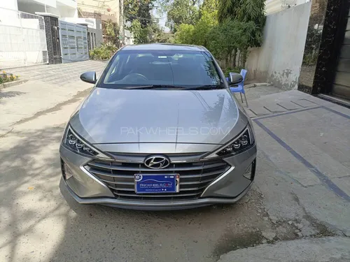 Slide hyundai elantra gls 9 2022 117870900