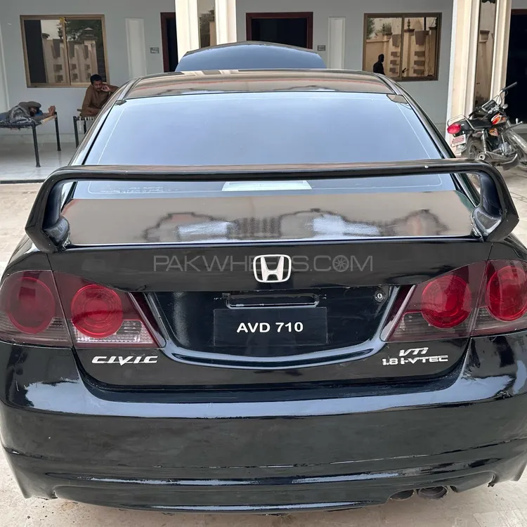 Honda Civic 2011 for Sale in Multan Image-1