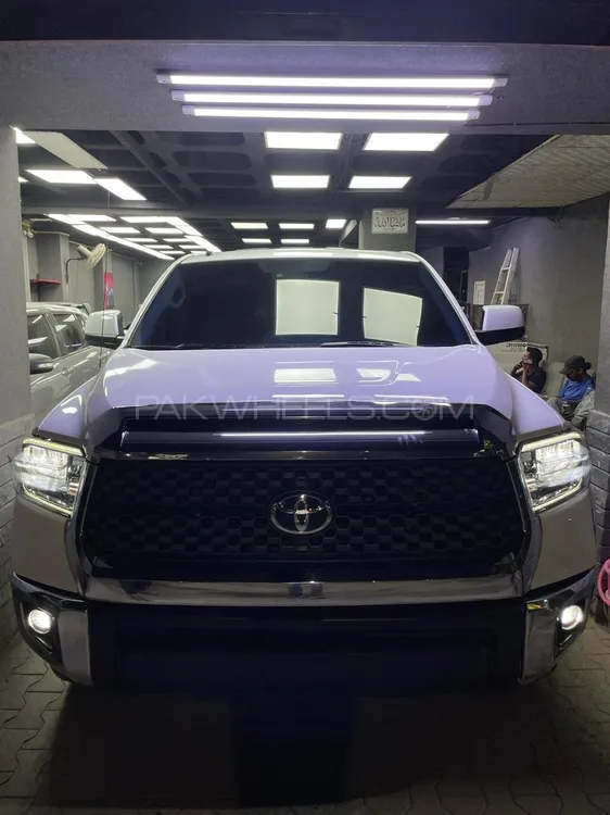 Toyota Tundra 2019 for Sale in Karachi Image-1