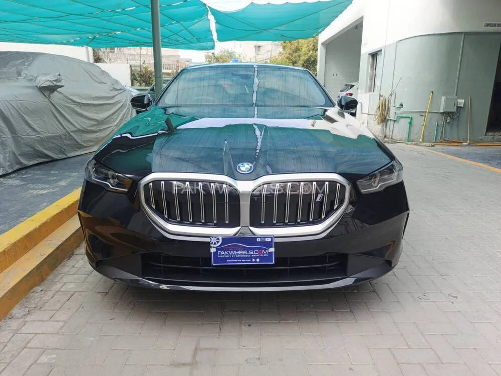 BMW i5 2024 for Sale in Lahore Image-1