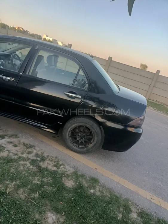 Mitsubishi Lancer 2005 for Sale in Faisalabad Image-1