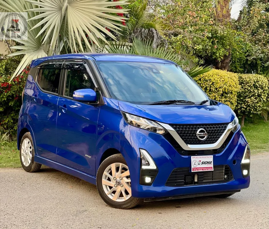 نسان ڈیز 2022 for Sale in لاہور Image-1