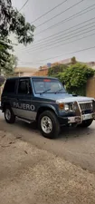 Mitsubishi Pajero 1988 for Sale