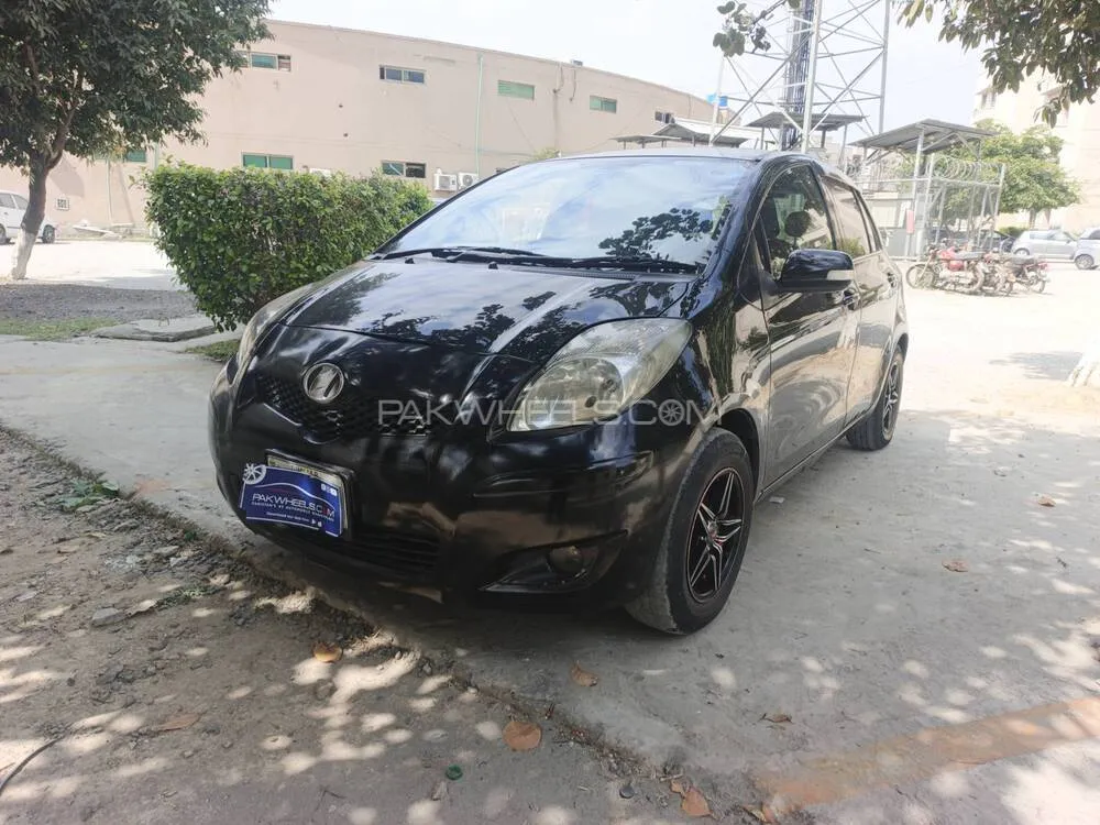 Toyota Vitz 2009 for Sale in Lahore Toyota Vitz 2009 for Sale in Lahore Image-3