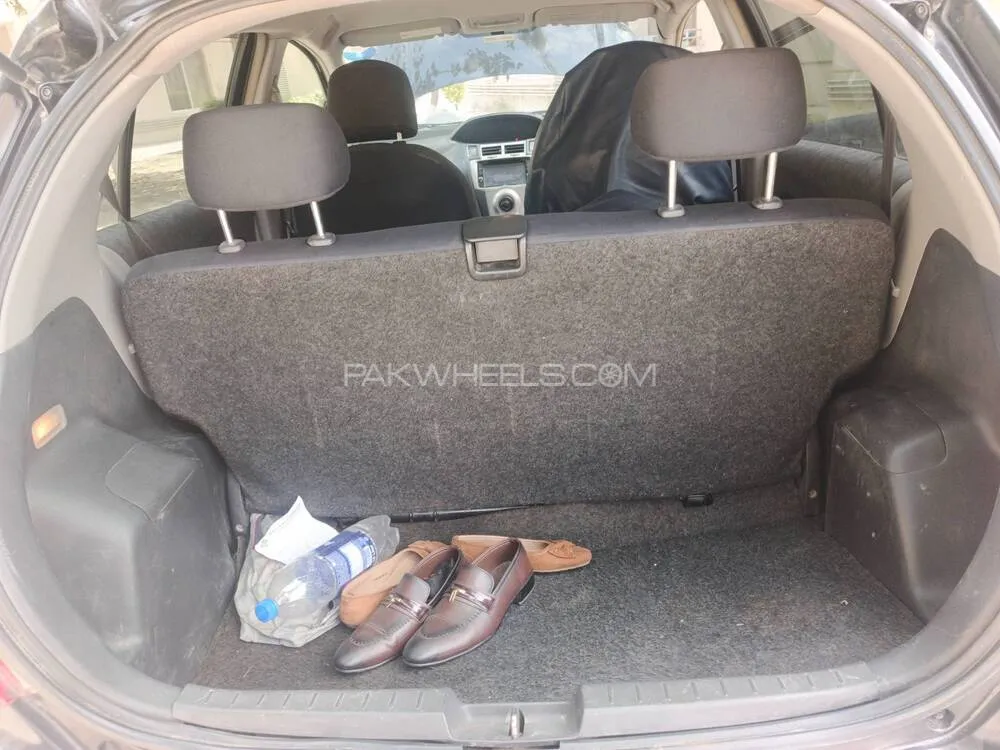 Toyota Vitz 2009 for Sale in Lahore Toyota Vitz 2009 for Sale in Lahore Image-8