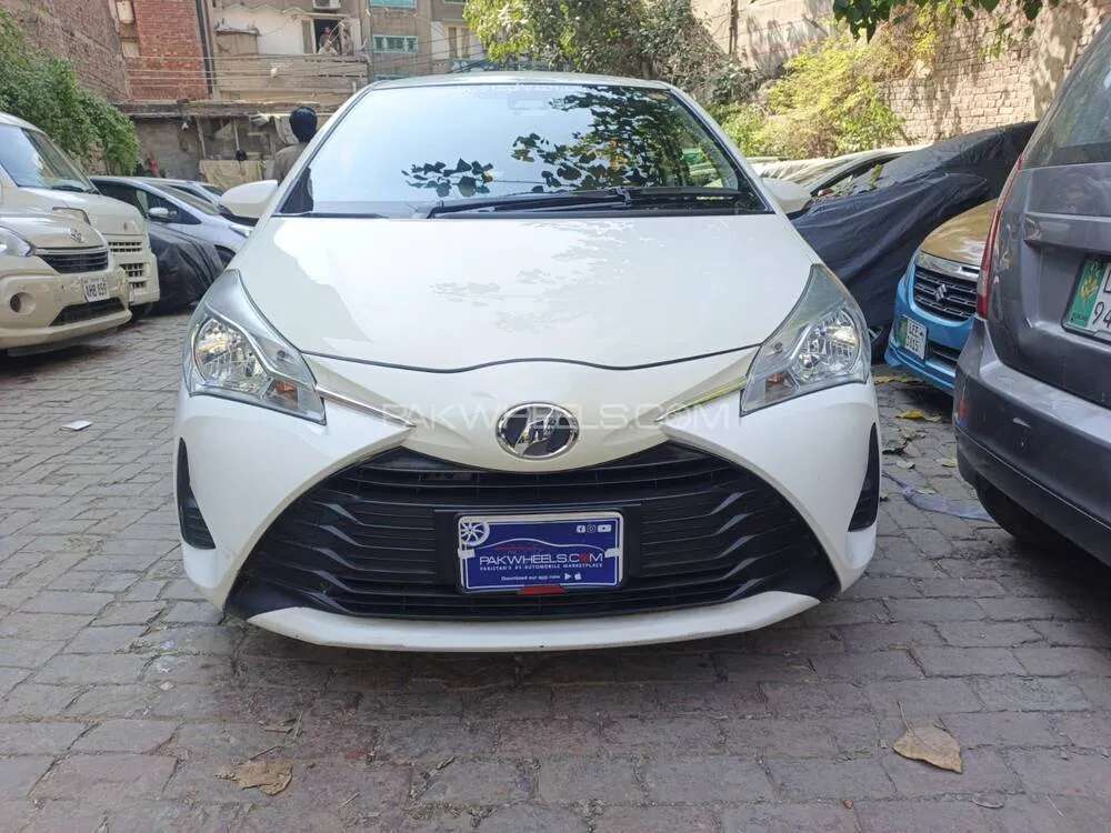 Toyota Vitz 2019 for Sale in Lahore Image-1