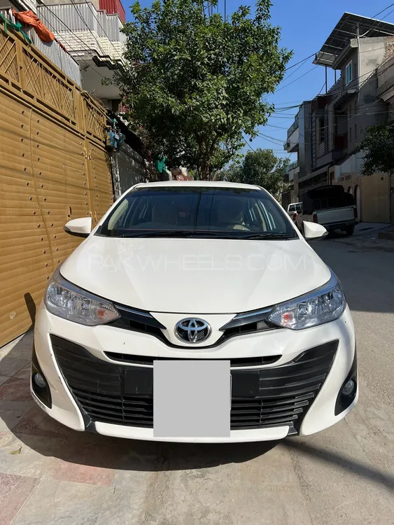 Toyota Yaris Sedan 2020 for Sale in Peshawar Image-1