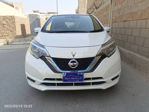 Slide nissan note e power x v selection 2018 118249583