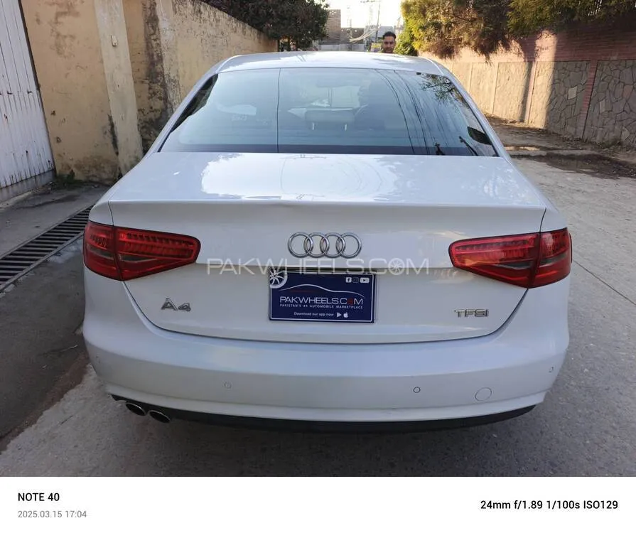 Audi A4 2015 for Sale in Rawalpindi Audi A4 2015 for Sale in Rawalpindi Image-4