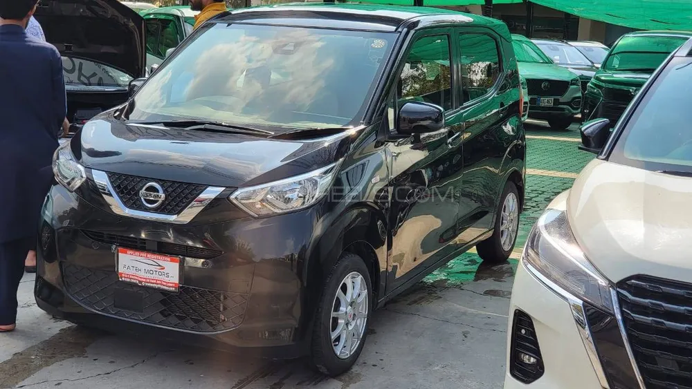 نسان ڈیز 2021 for Sale in لاہور Image-1