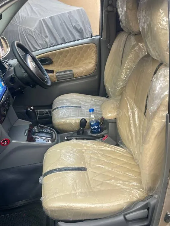Suzuki Vitara 2005 for Sale in Lahore Suzuki Vitara 2005 for Sale in Lahore Image-4