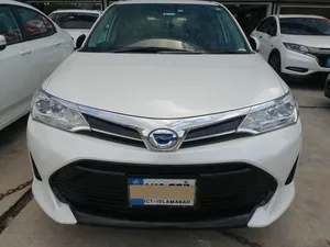 Toyota Corolla Axio Hybrid 1.5 2018 for Sale
