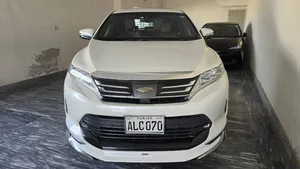 Toyota Harrier 2017 for Sale