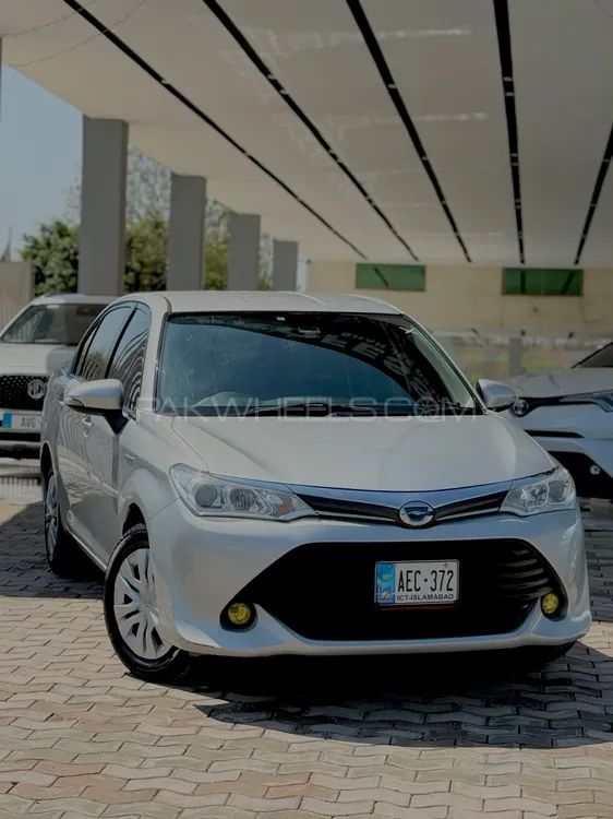 Toyota Corolla Axio 2015 for Sale in Peshawar Toyota Corolla Axio 2015 for Sale in Peshawar Image-7
