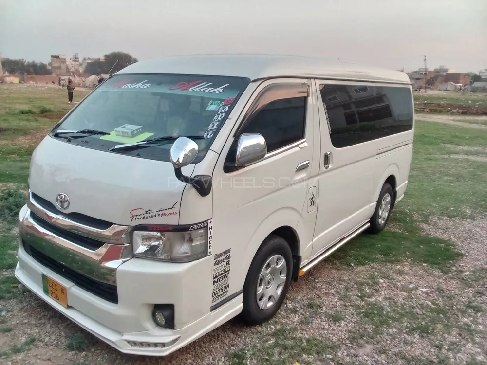 Toyota Hiace 2014 for Sale in Jhelum Image-1