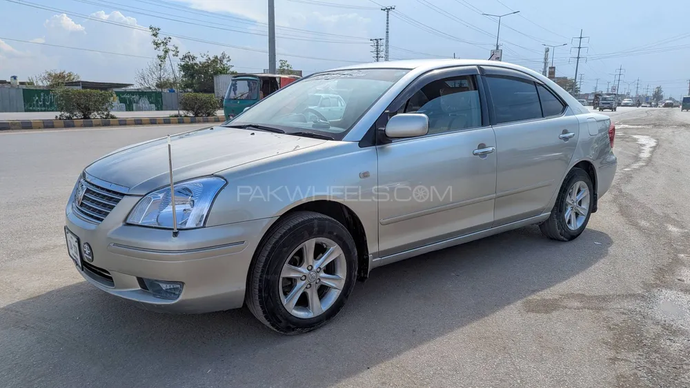 Toyota Premio 2002 for Sale in Peshawar Image-1
