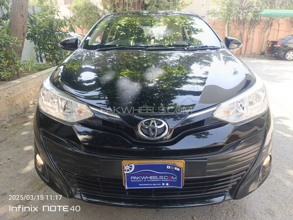 Toyota Yaris Sedan 2022 for Sale in Karachi Image-1