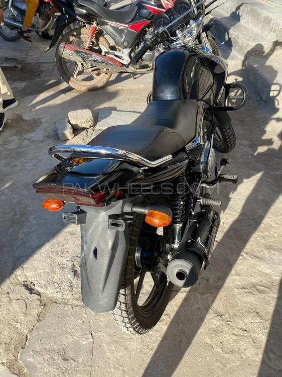 Yamaha YBR 125 2024 for Sale Yamaha YBR 125 2024 for Sale Image-3