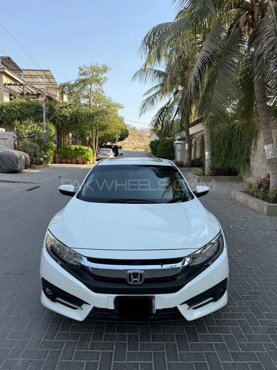 Honda Civic 2017 for Sale in Karachi Image-1