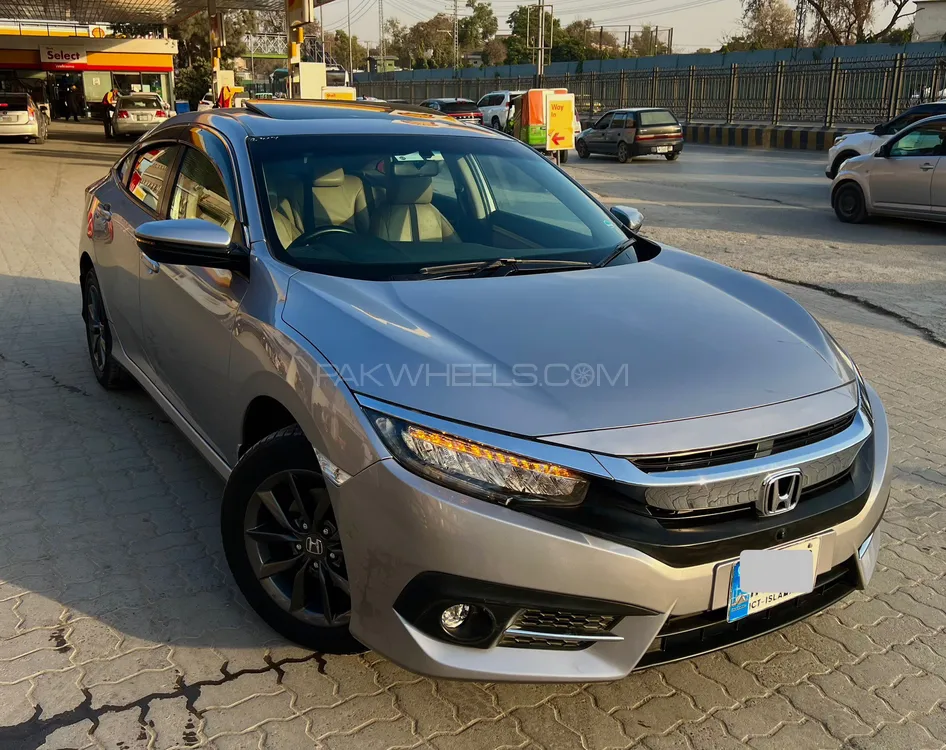 Honda Civic 2021 for Sale in Peshawar Image-1