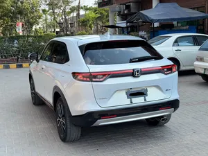 Honda Vezel e-HEV Z 2021 for Sale
