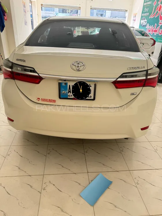 Toyota Corolla 2018 for Sale in Gujrat Image-1