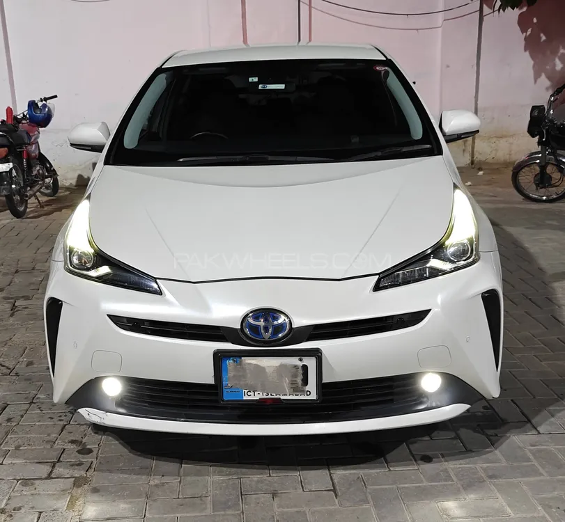Toyota Prius 2019 for Sale in Islamabad Image-1