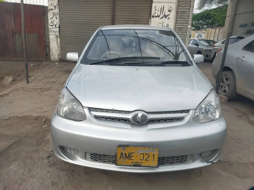 Toyota Vitz 2003 for Sale in Multan Image-1