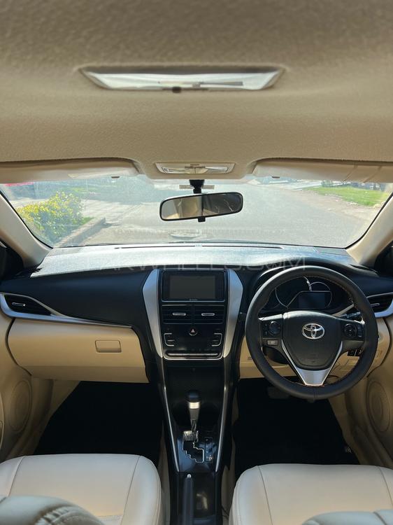 Toyota Yaris Sedan 2020 for Sale in Multan Toyota Yaris Sedan 2020 for Sale in Multan Image-8