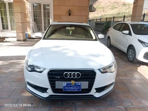 Slide audi a5 1 8 tfsi 2014 118405059
