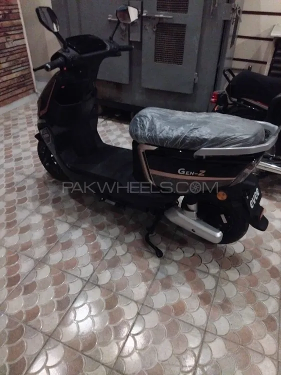 Evee Gen-Z 2025 for Sale Image-1