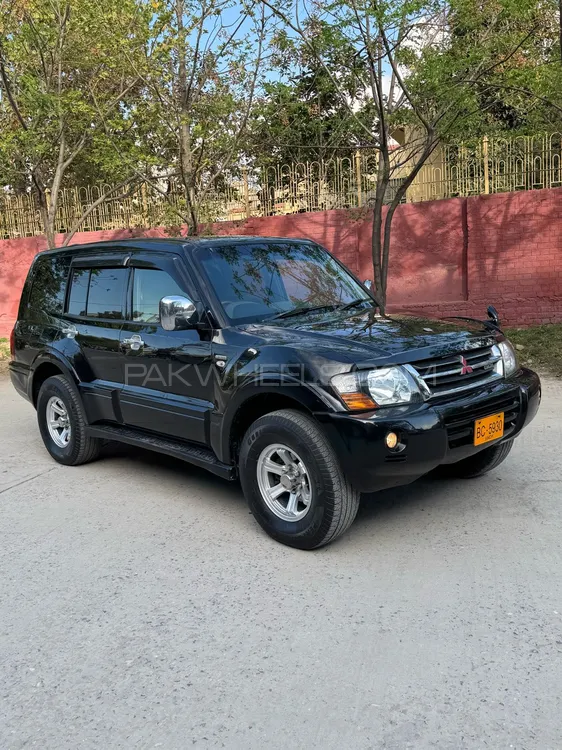 مٹسوبیشی پجیرو 2003 for Sale in راولپنڈی Image-1