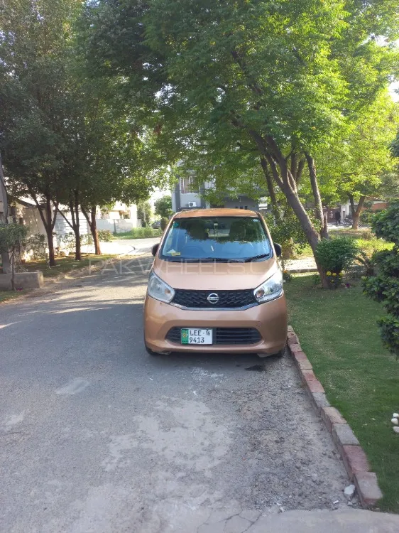 نسان ڈیز 2014 for Sale in لاہور Image-1