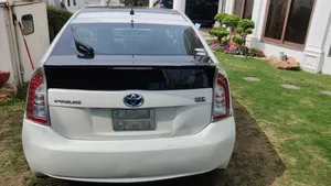 Toyota Prius S Touring Selection GS 1.8 2011 for Sale