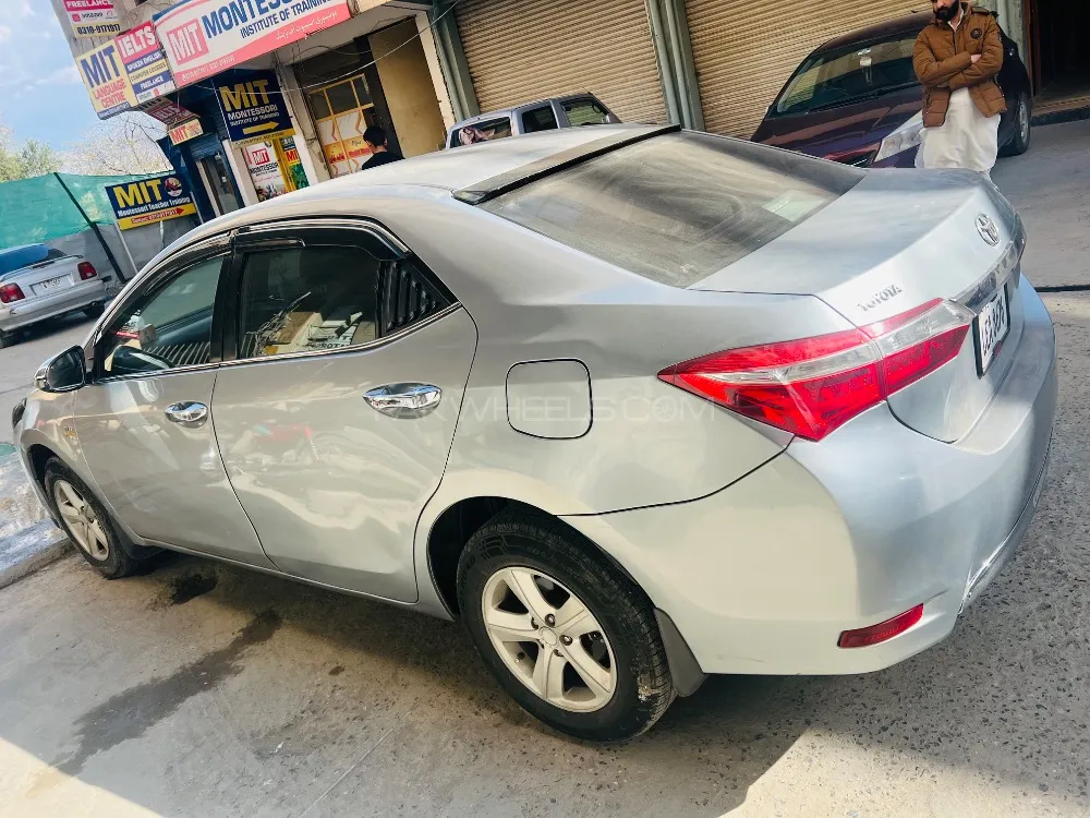 Toyota Corolla 2015 for Sale in Abbottabad Image-1