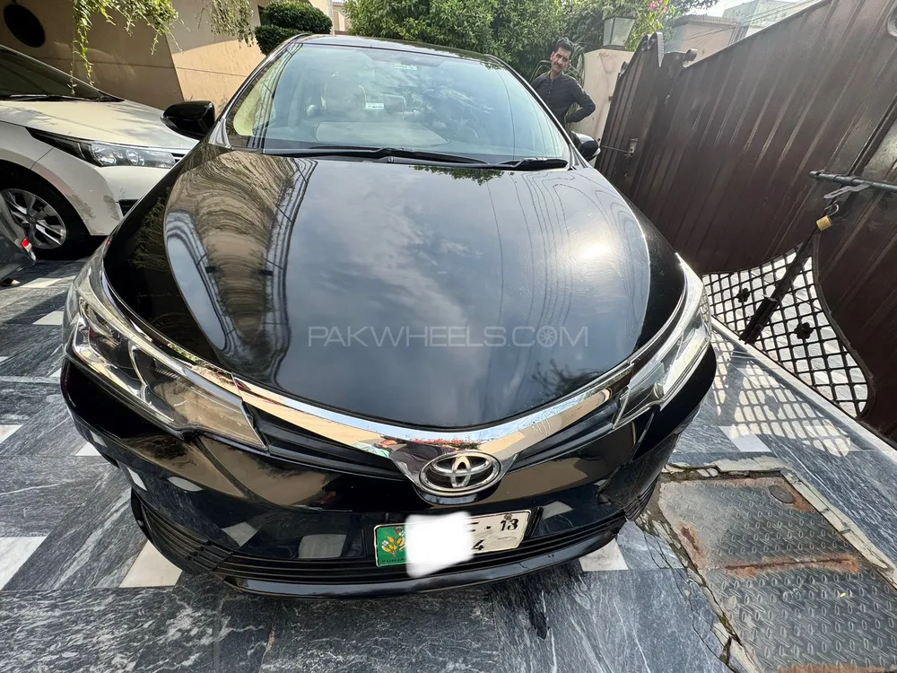 Toyota Corolla 2018 for Sale in Lahore Image-1