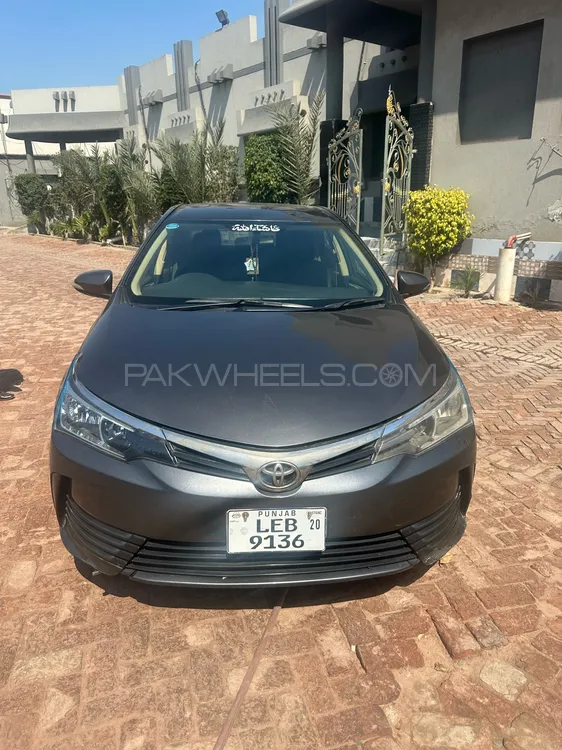 Toyota Corolla 2020 for Sale in Faisalabad Image-1