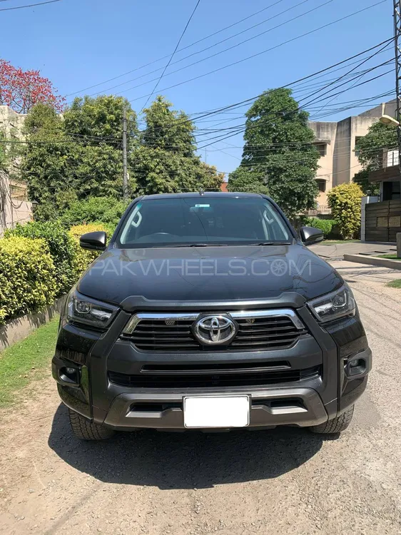 Toyota Hilux 2023 for Sale in Lahore Image-1