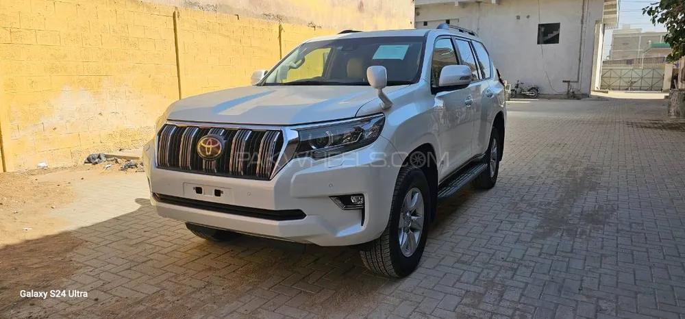 Toyota Prado 2019 for Sale in Karachi Image-1