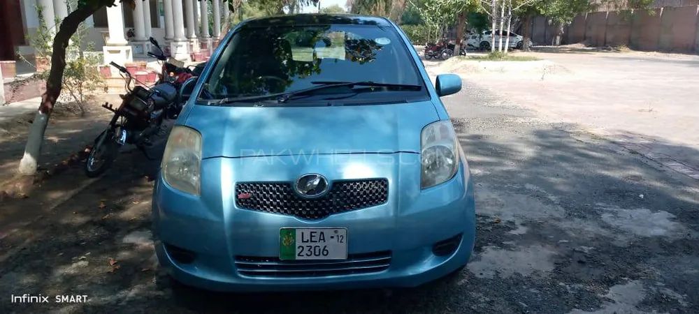 Toyota Vitz 2012 for Sale in Faisalabad Image-1