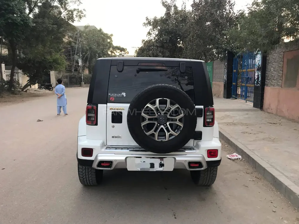 BAIC BJ40 Plus 2022 for Sale in Karachi BAIC BJ40 Plus 2022 for Sale in Karachi Image-4