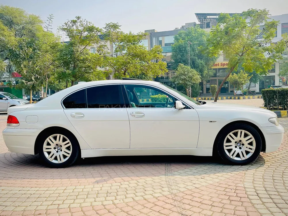BMW 7 Series 2004 for Sale in Lahore Image-1