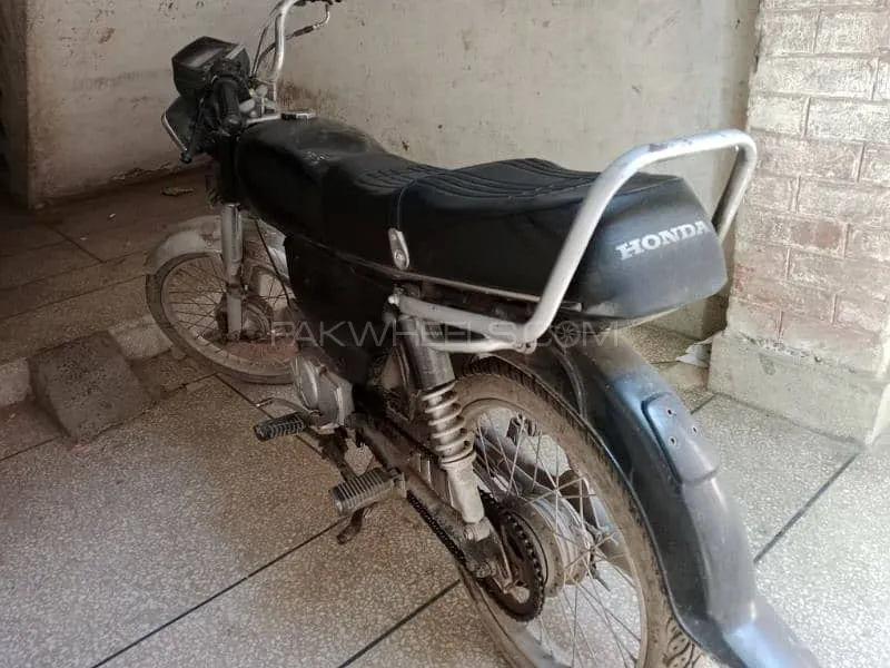 میٹرو MR 70 2013 for Sale میٹرو MR 70 2013 for Sale Image-2