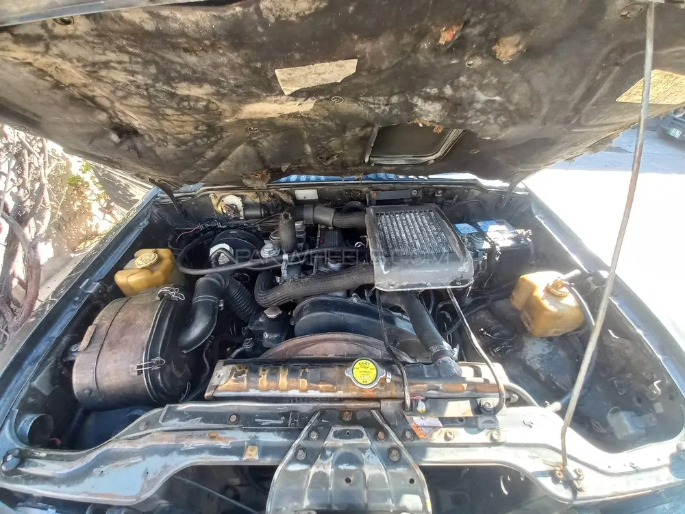 Mitsubishi Pajero 1989 for Sale in Peshawar Mitsubishi Pajero 1989 for Sale in Peshawar Image-16