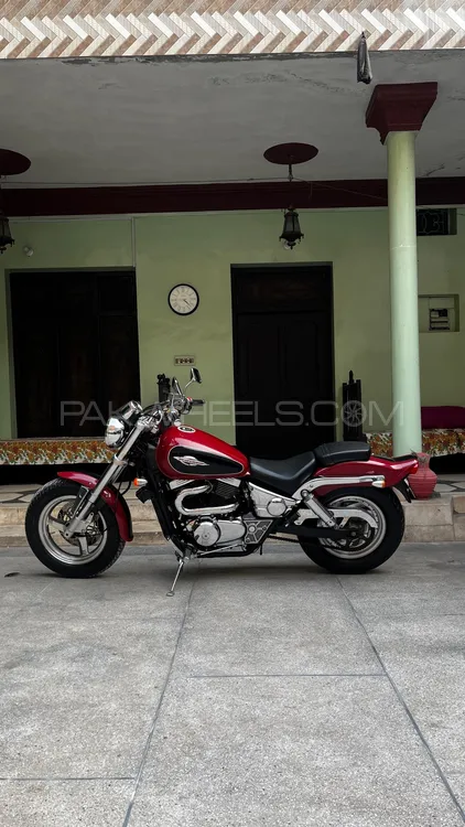 Suzuki Intruder 2001 for Sale Image-1
