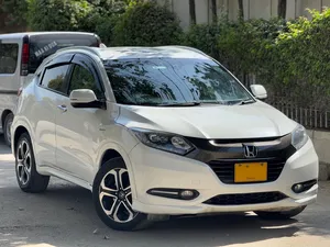 Honda Vezel Hybrid Z 2015 for Sale