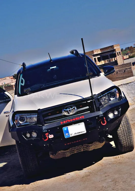 ٹویوٹا ہائیلکس 2021 for Sale in اسلام آباد ٹویوٹا ہائیلکس 2021 for Sale in اسلام آباد Image-3