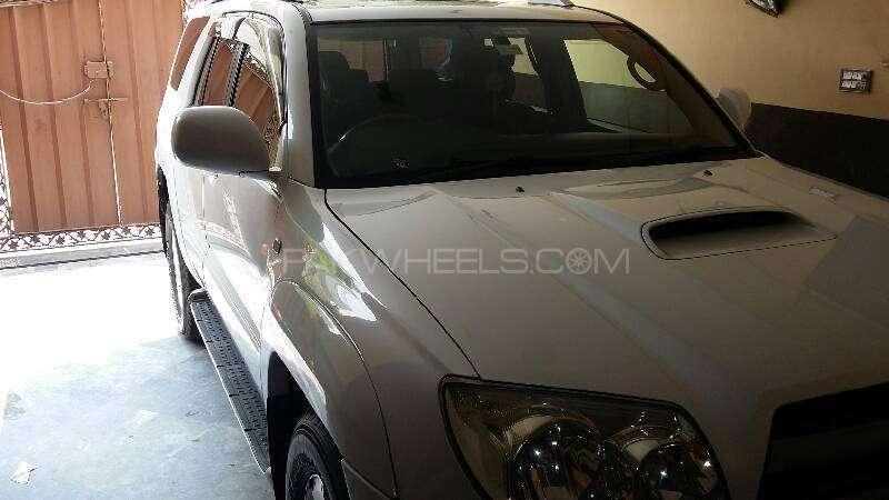 Toyota Surf 2006 for Sale in Lahore Image-1